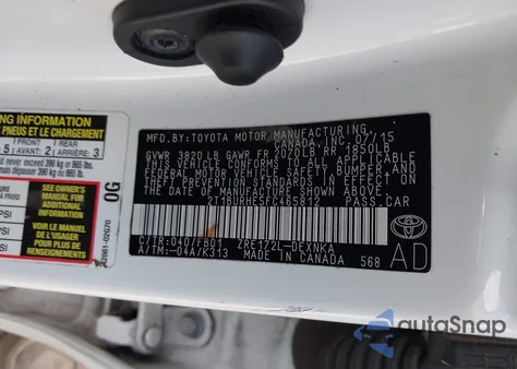 2015 Toyota Corolla Le z USA, uszkodzony, nr VIN 2T1BURHE5FC465812